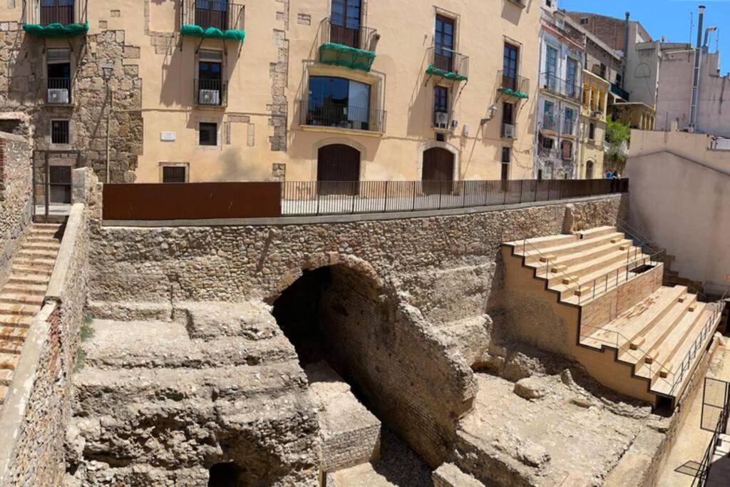 Ferienwohnung Casa Ferrers Piso 2 Piso Reformado En El Casco Antiguo De Tarragona Exterior foto