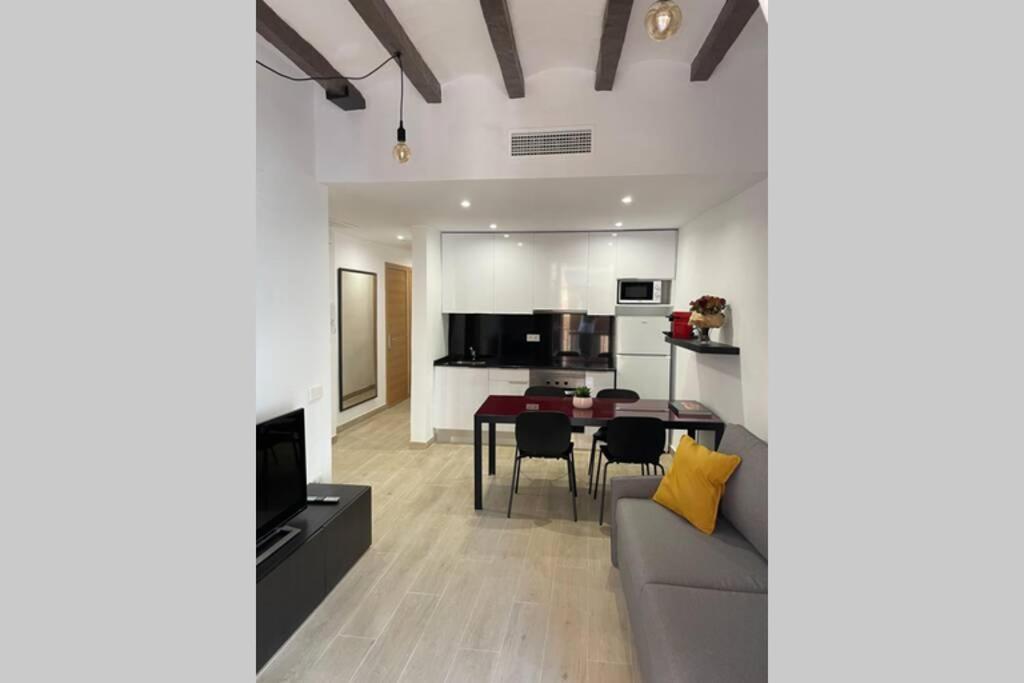 Ferienwohnung Casa Ferrers Piso 2 Piso Reformado En El Casco Antiguo De Tarragona Exterior foto
