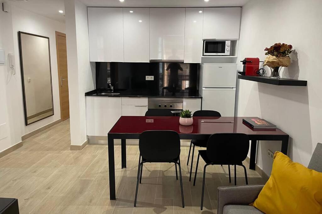 Ferienwohnung Casa Ferrers Piso 2 Piso Reformado En El Casco Antiguo De Tarragona Exterior foto